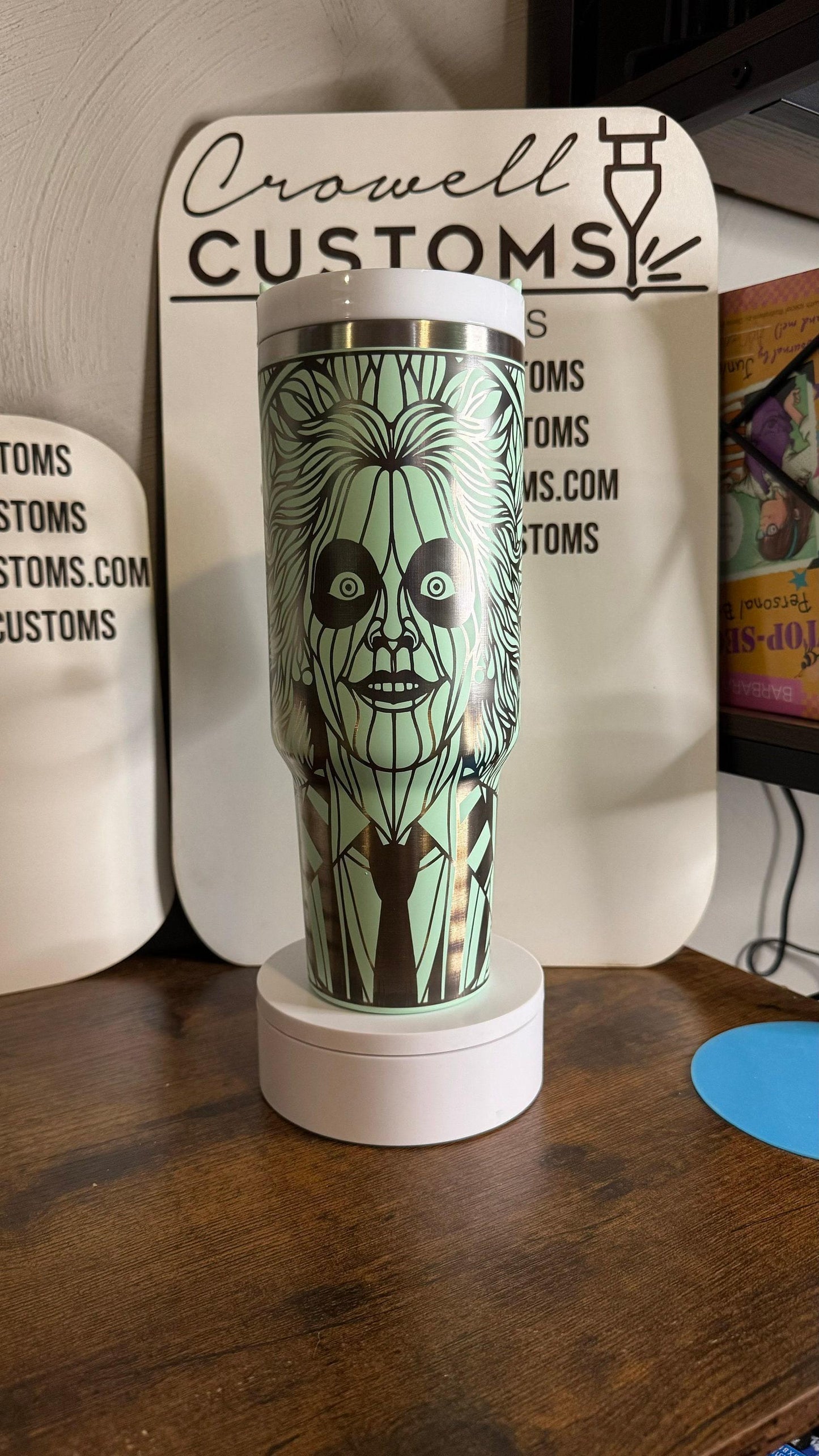 STANLEY! Michael Myers Halloween Themed 40oz Stanley H2.0 Quencher Tumbler